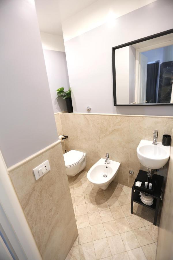 Kiss Me Rome Luxury Rooms Экстерьер фото